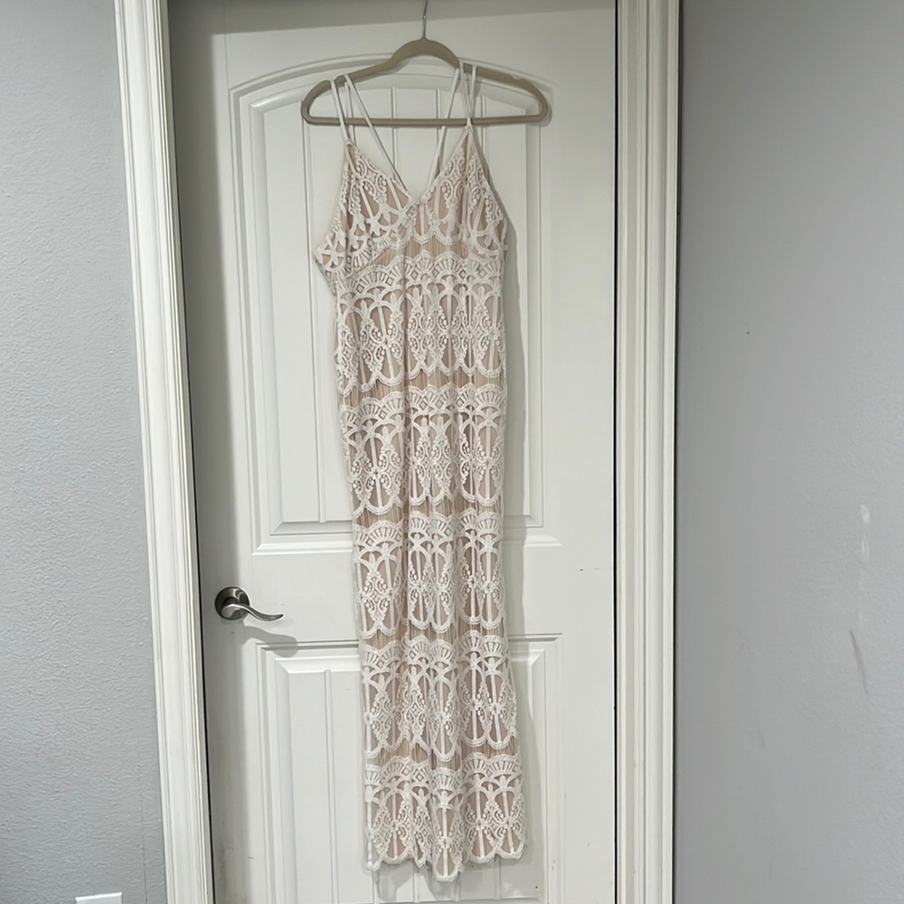 New With Tags White Lioness Dress